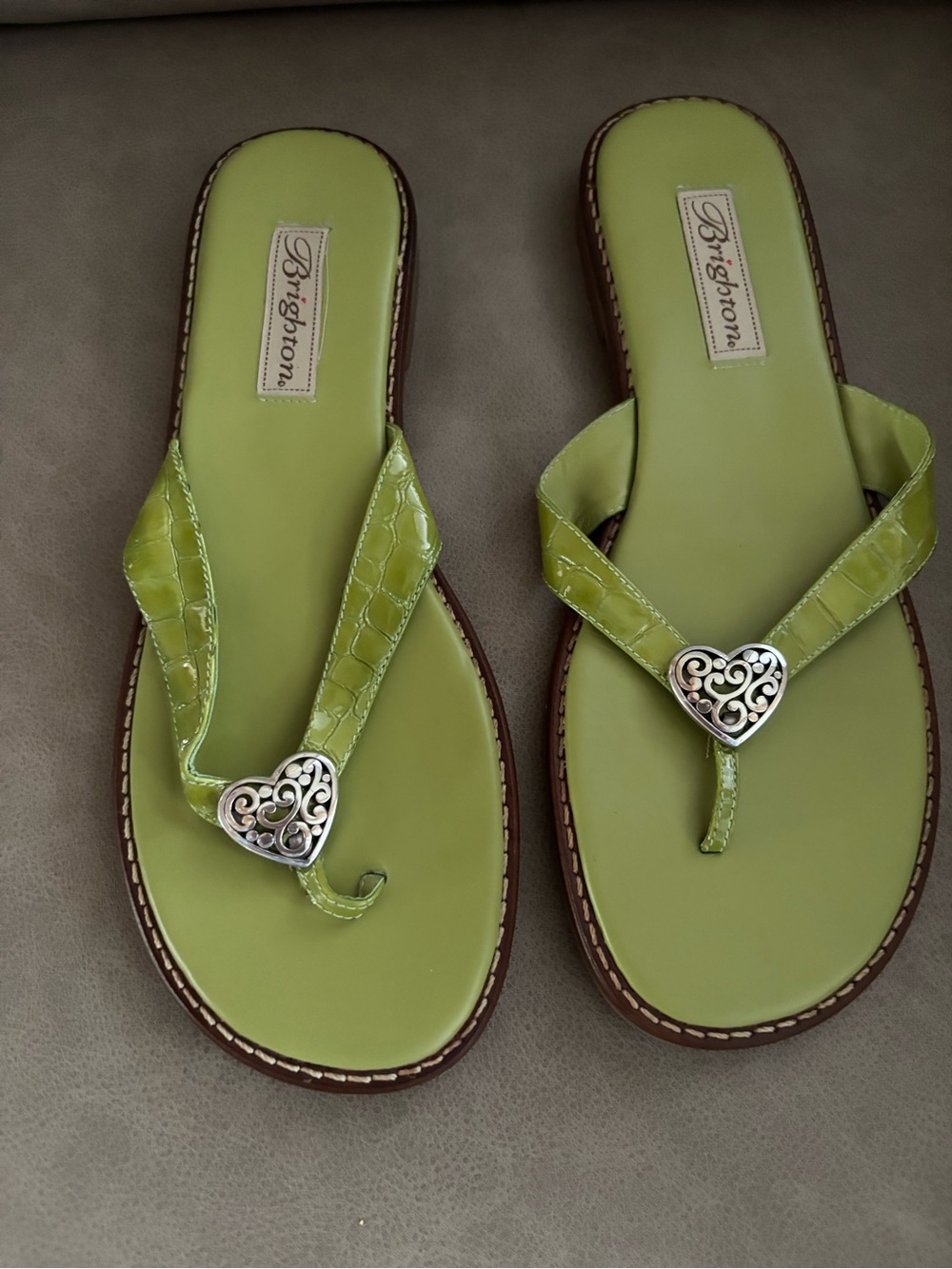 Brighton Orlando Lime Green Heart-Detail Thong Sandals